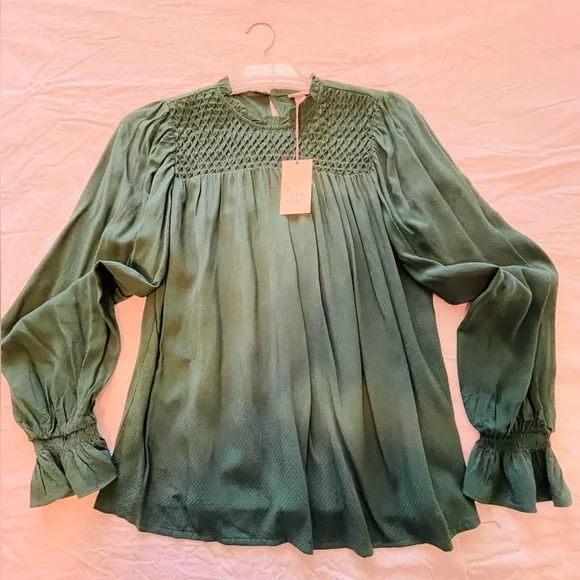 a new day Green Smocked Blouse NWT - Picture 5 of 8